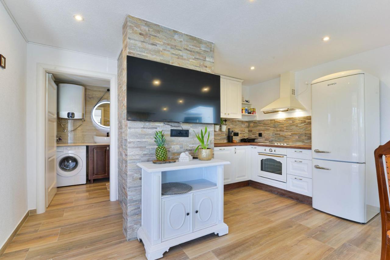 Modern Rustic Villa Kate Benkovac Extérieur photo