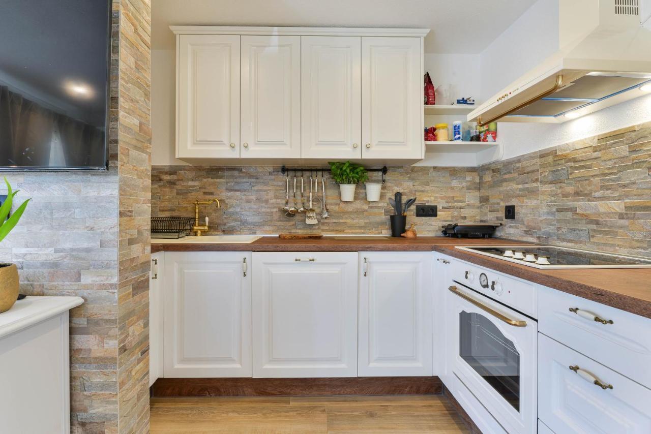 Modern Rustic Villa Kate Benkovac Extérieur photo