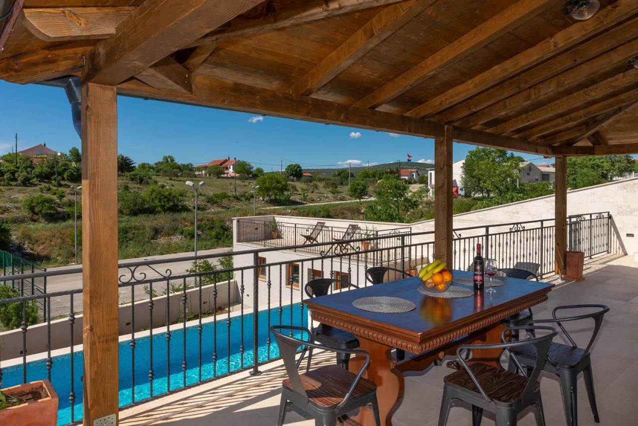 Modern Rustic Villa Kate Benkovac Extérieur photo